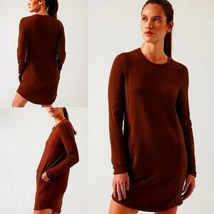 Athleta Balance Dress Mahogany -Small Tall